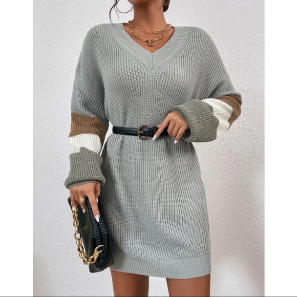 Cozy color Block Knit Oversized Sweater Dress - Picture 5 of 5